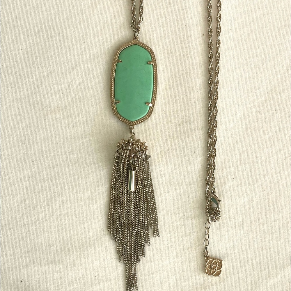 Kendra Scott, 30 inch gold tone lariat necklace…. New no tags
